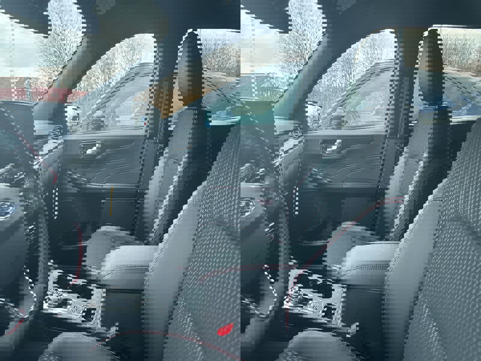 New 2026 Ford Escape ST-Line w/ Tech Pack #1 image 27