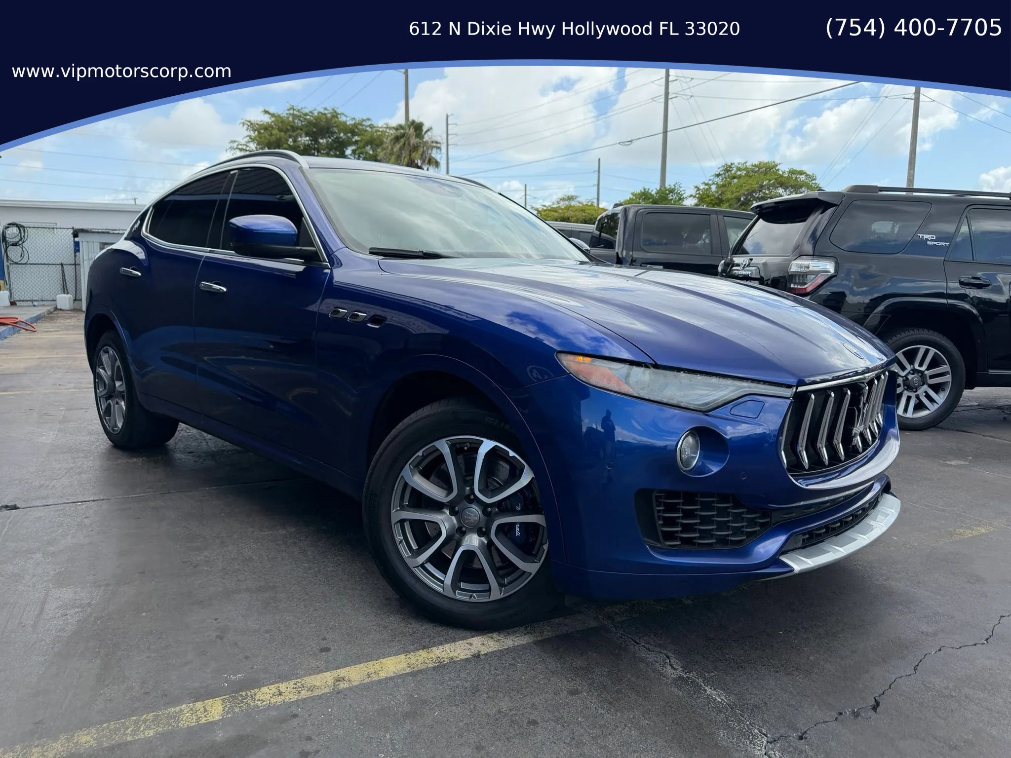 Used 2017 Maserati Levante S AWD/4WD image 4