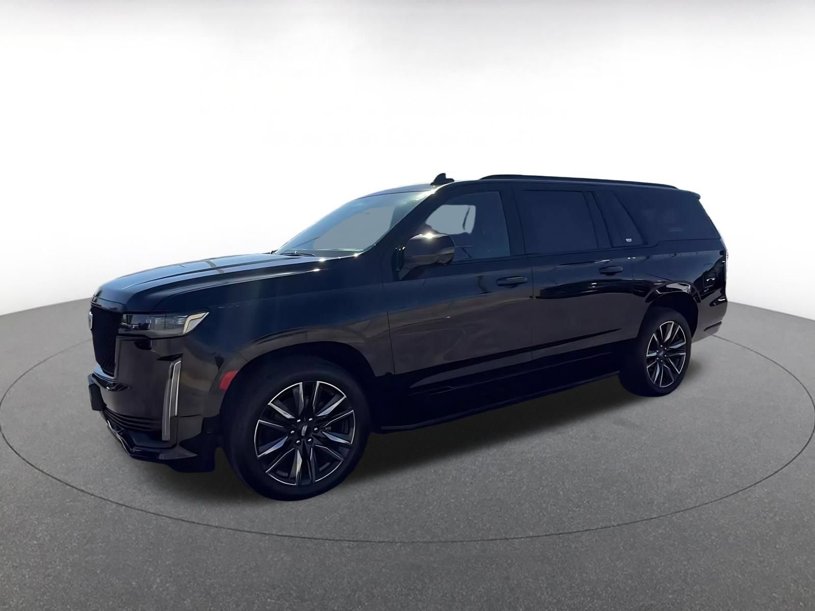 Used 2023 Cadillac Escalade ESV Sport AWD/4WD image 4