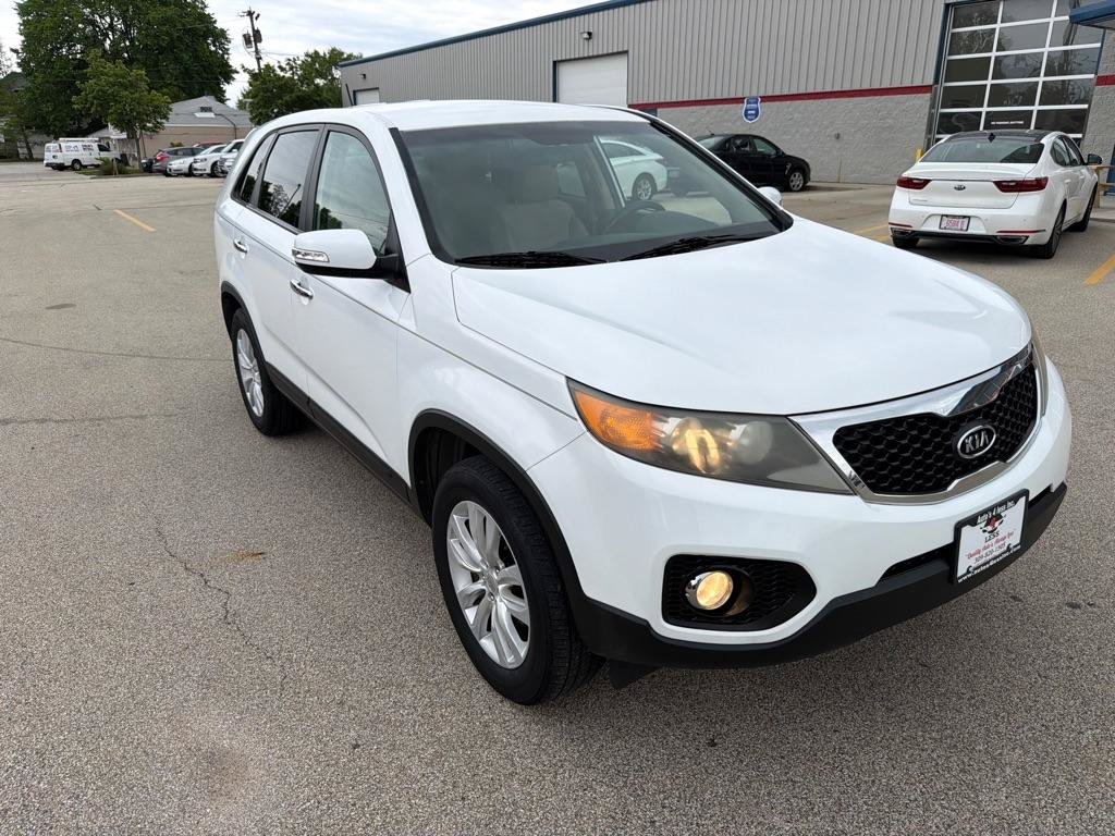 Used 2011 Kia Sorento EX FWD image 2