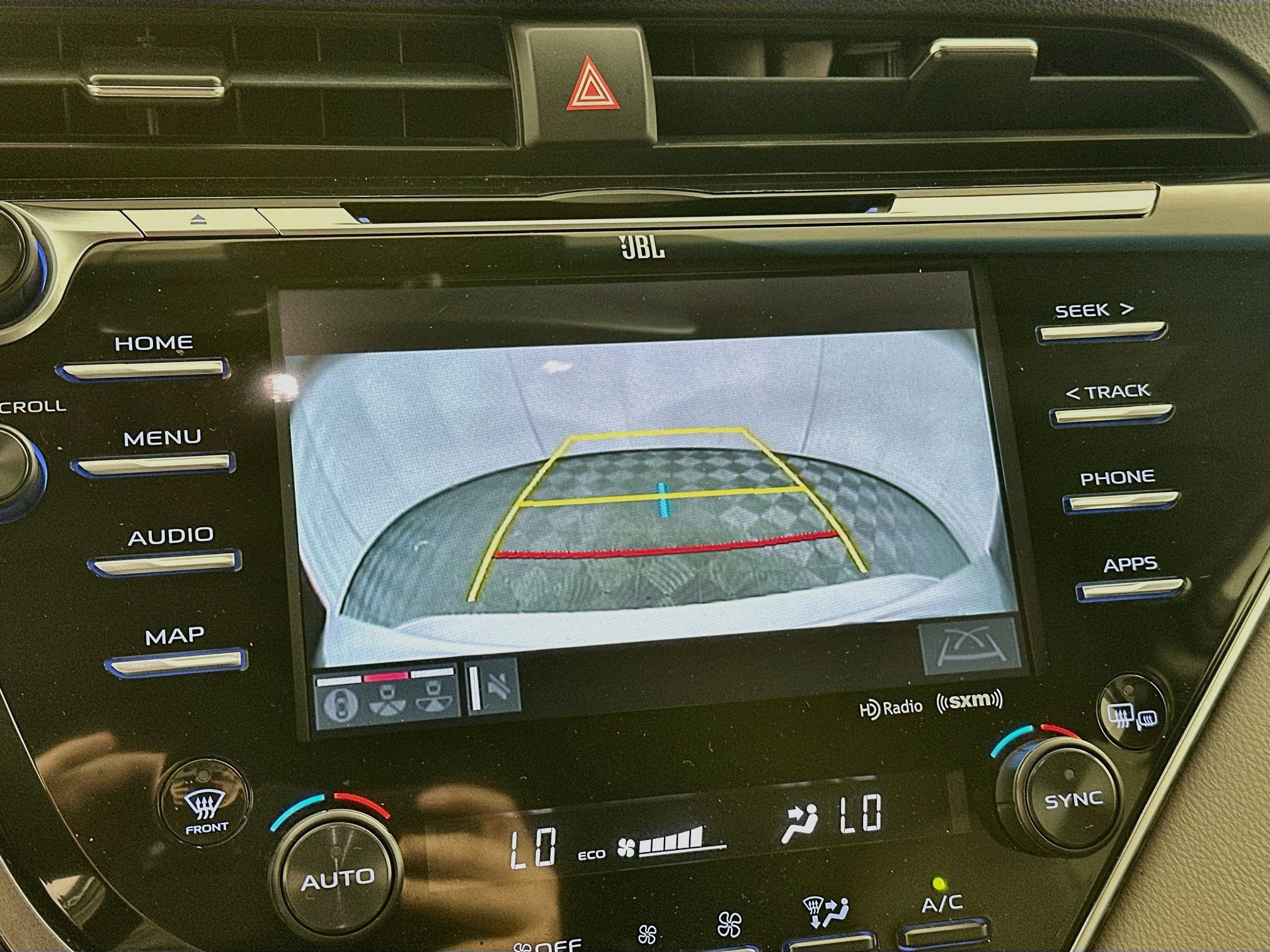 Used 2018 Toyota Camry XLE w/ Driver Assist Package FWD image 23