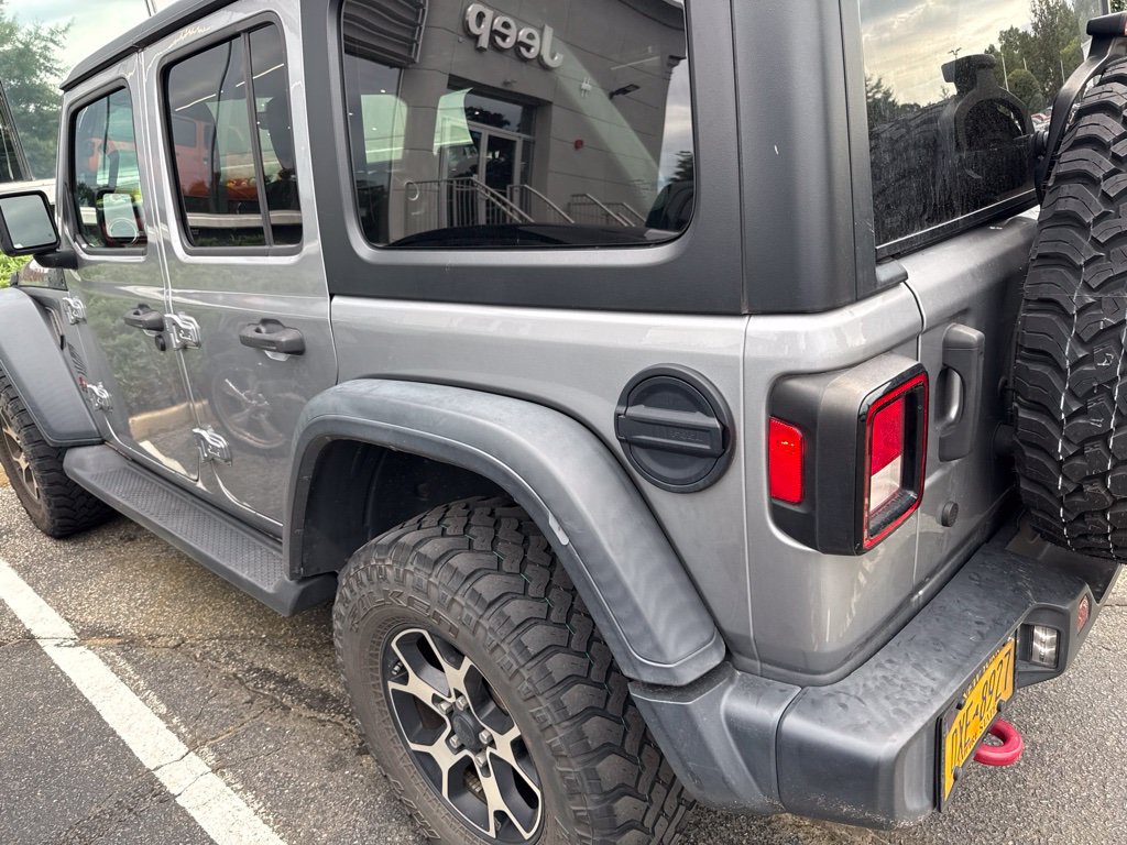 Used 2020 Jeep Wrangler Unlimited Rubicon w/ Dual Top Group AWD/4WD image 34