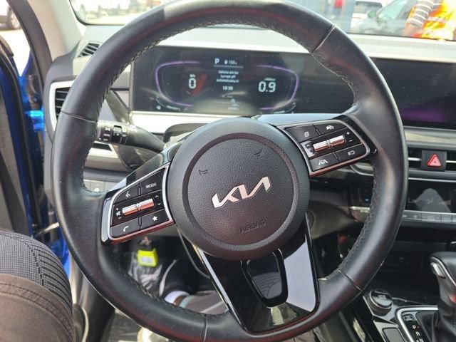 Used 2025 Kia Seltos S FWD image 8