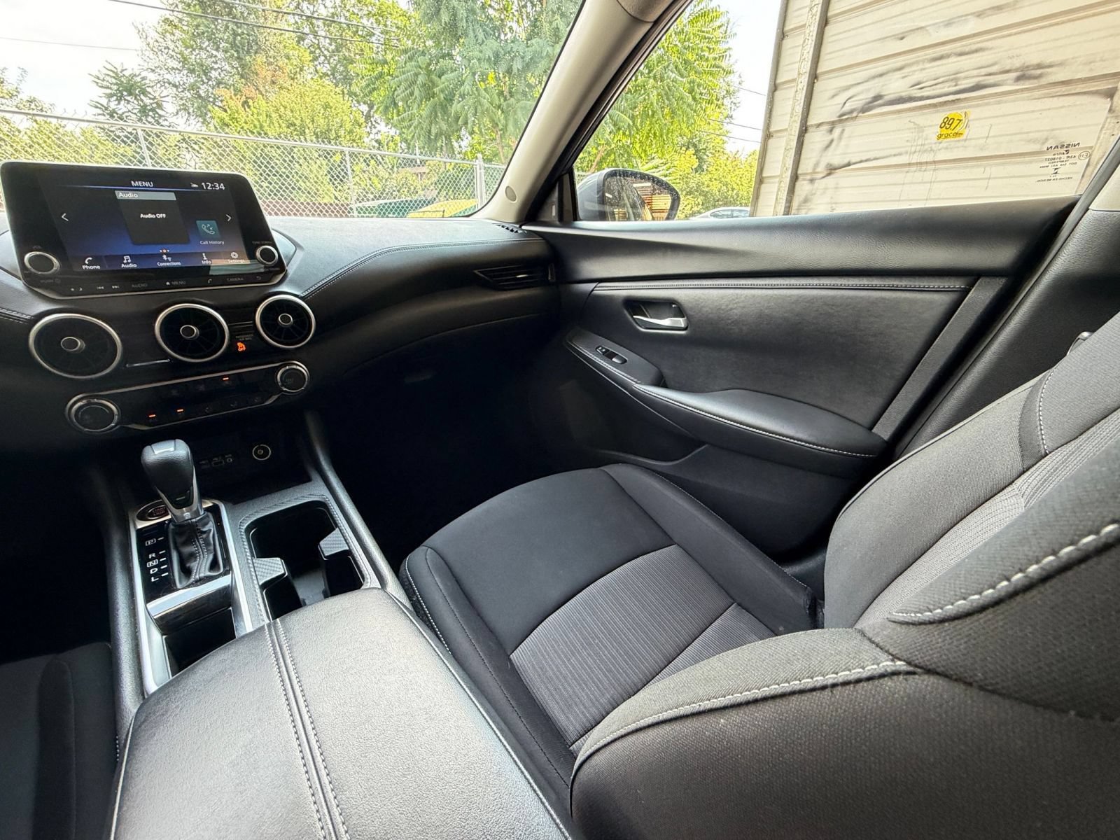 Used 2025 Nissan Sentra SV FWD image 32
