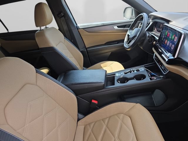 Used 2024 Volkswagen Atlas Cross Sport SE AWD/4WD image 30