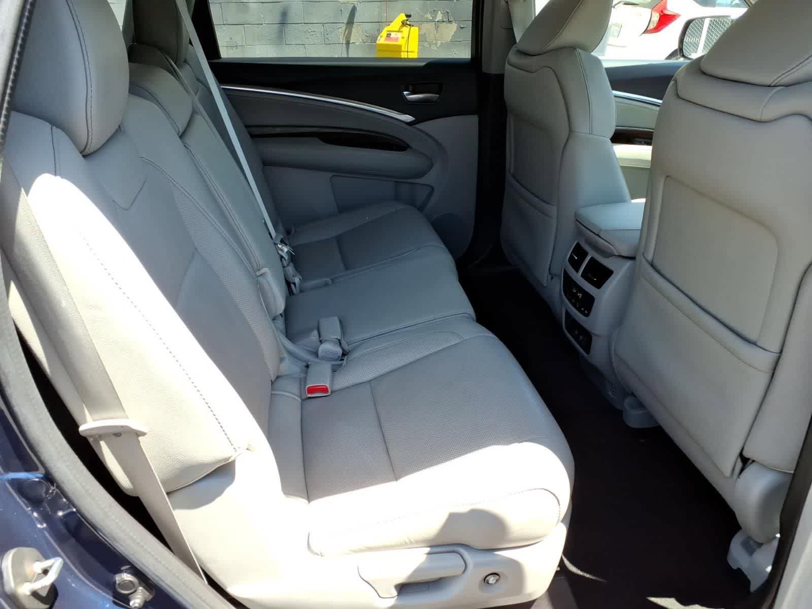 Used 2019 Acura MDX FWD w/ Technology Package image 13