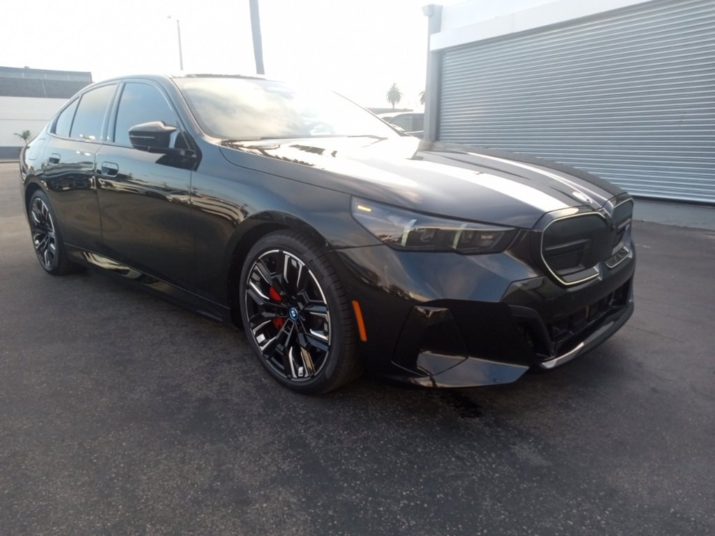 Used 2024 BMW i5 M60 w/ Executive Package image 1