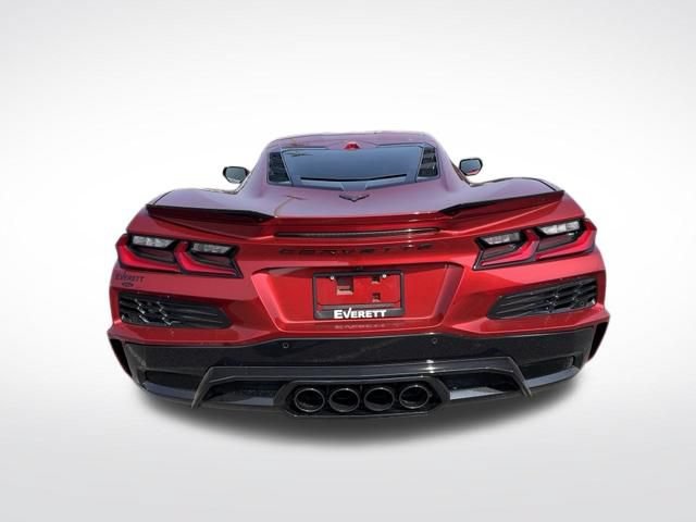 Used 2024 Chevrolet Corvette Z06 RWD image 7