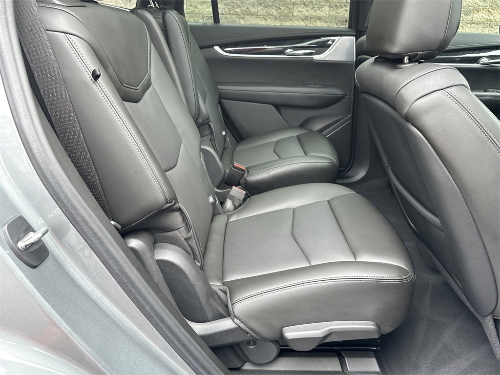 Used 2023 Cadillac XT6 Premium Luxury w/ Technology Package image 15
