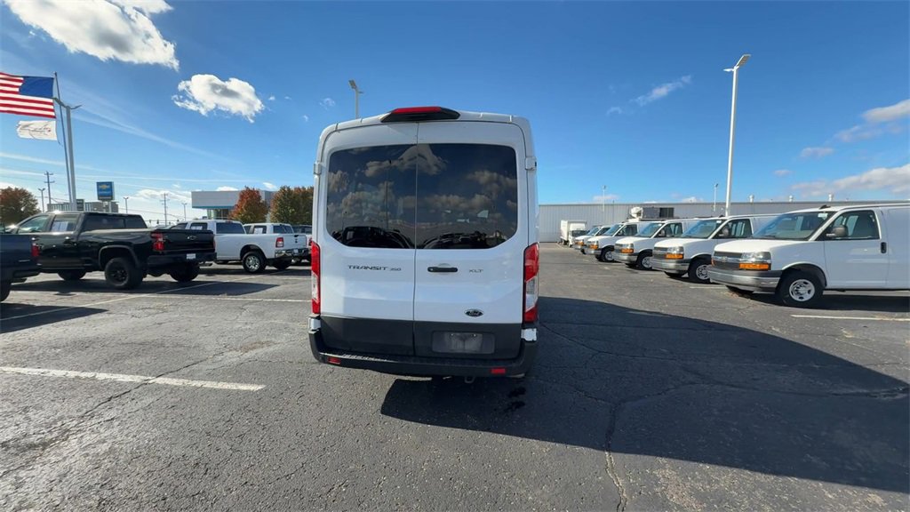 Used 2023 Ford Transit 350 XLT image 7