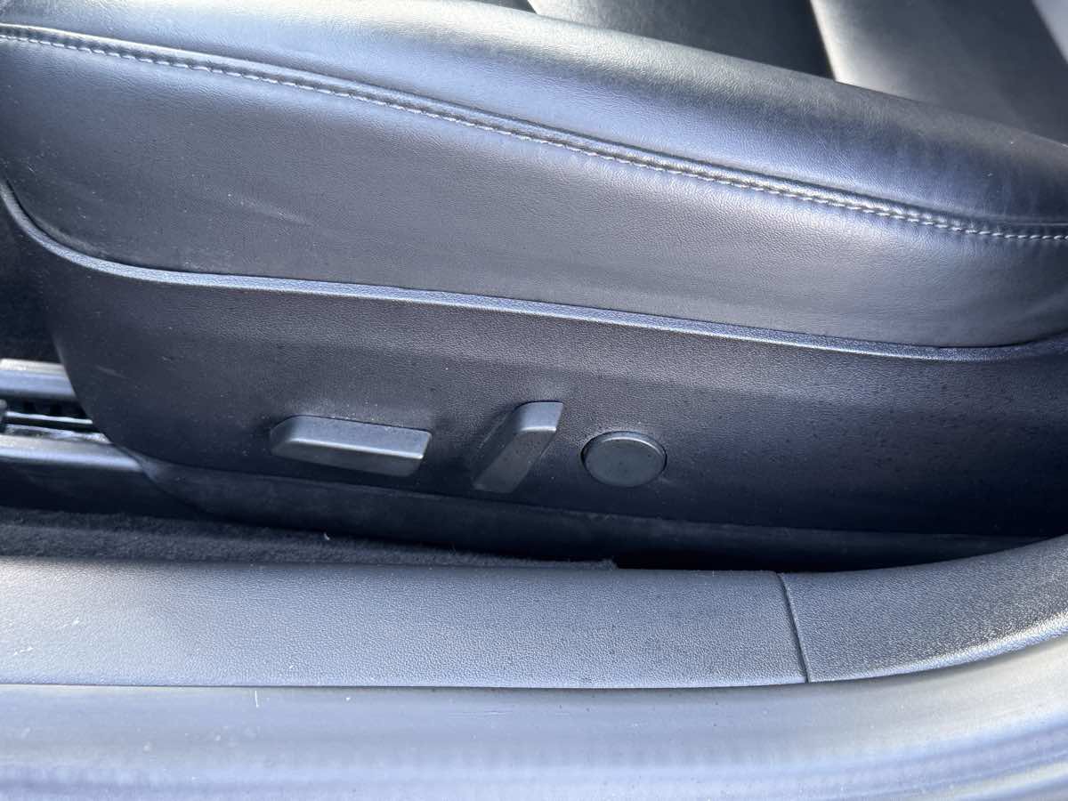 Used 2018 Tesla Model 3 image 28