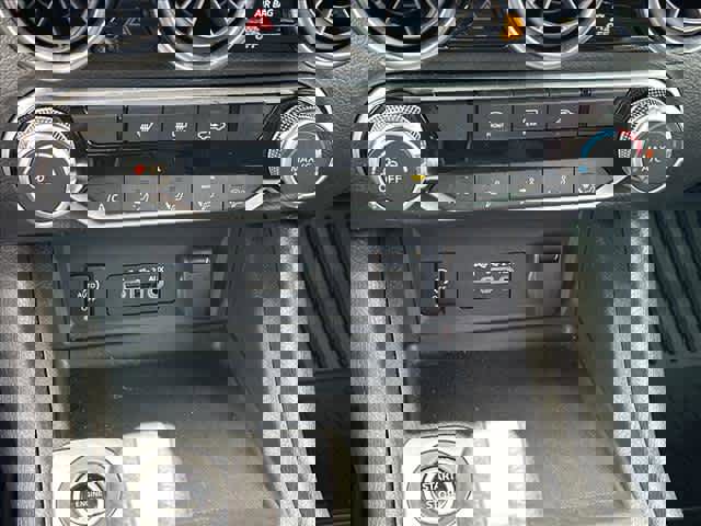 Used 2024 Nissan Sentra SV image 21