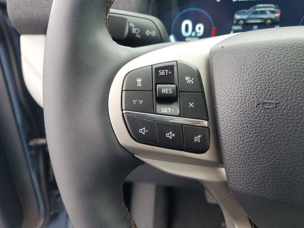 New 2026 Ford Explorer Active w/ Active Comfort Package image 15