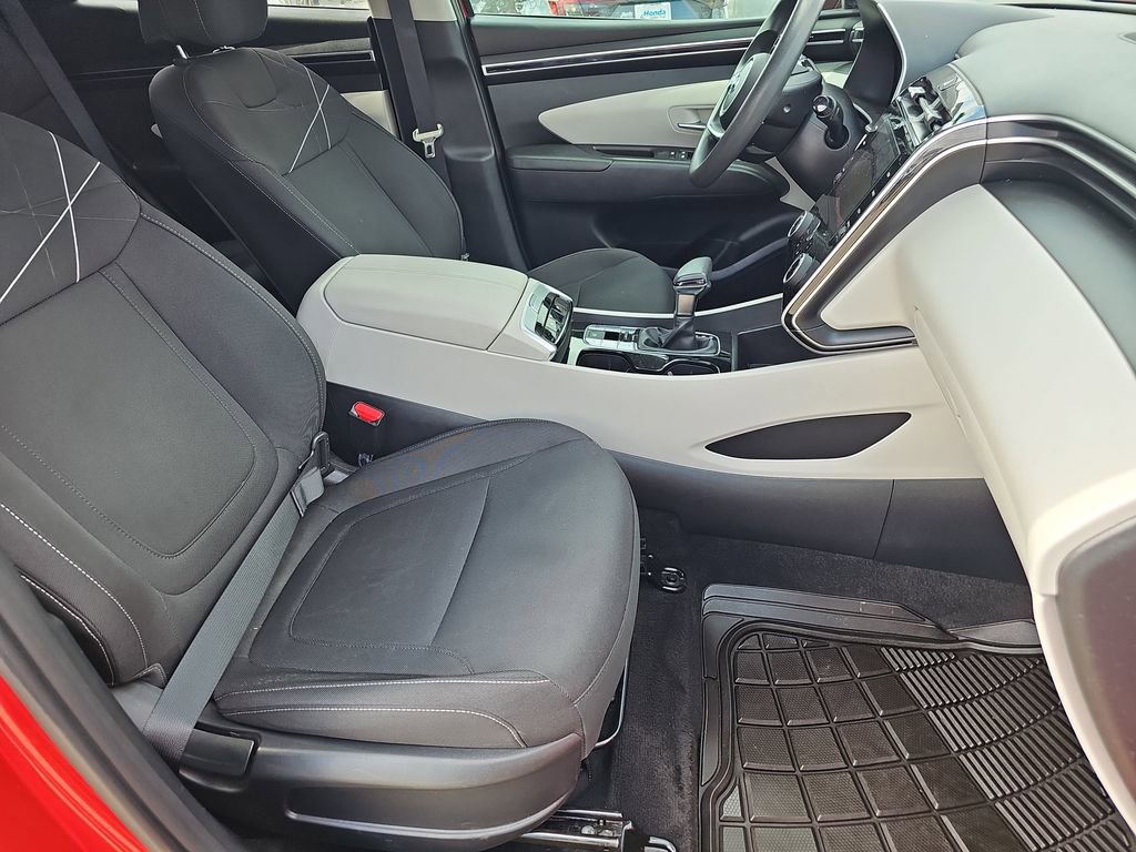 Used 2022 Hyundai Tucson SEL w/ Cargo Package image 11