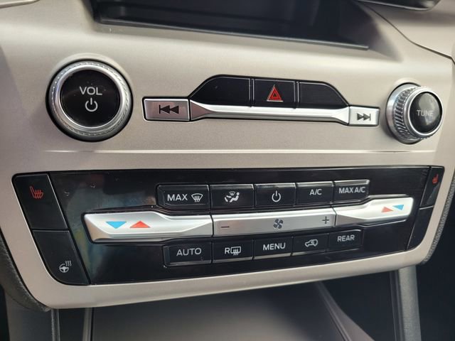 Certified 2023 Ford Explorer XLT w/ Equipment Group 202A image 23