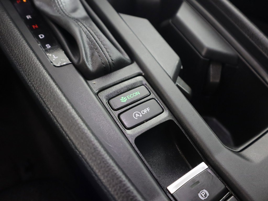 Certified 2025 Honda Accord LX image 44