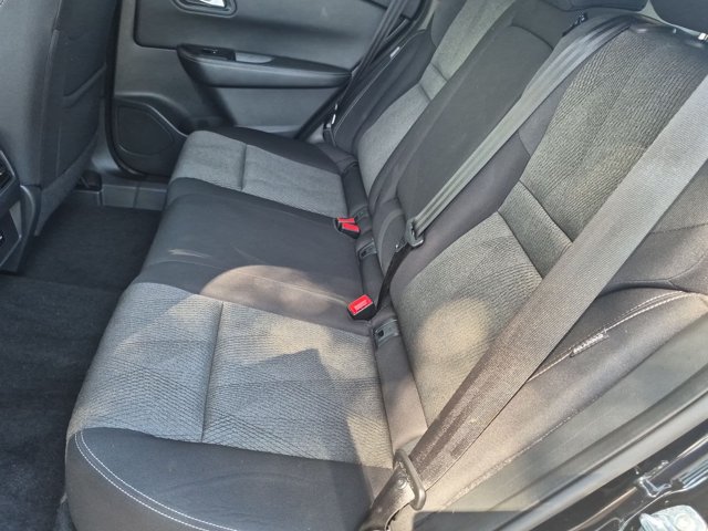 Used 2024 Nissan Rogue SV FWD image 18