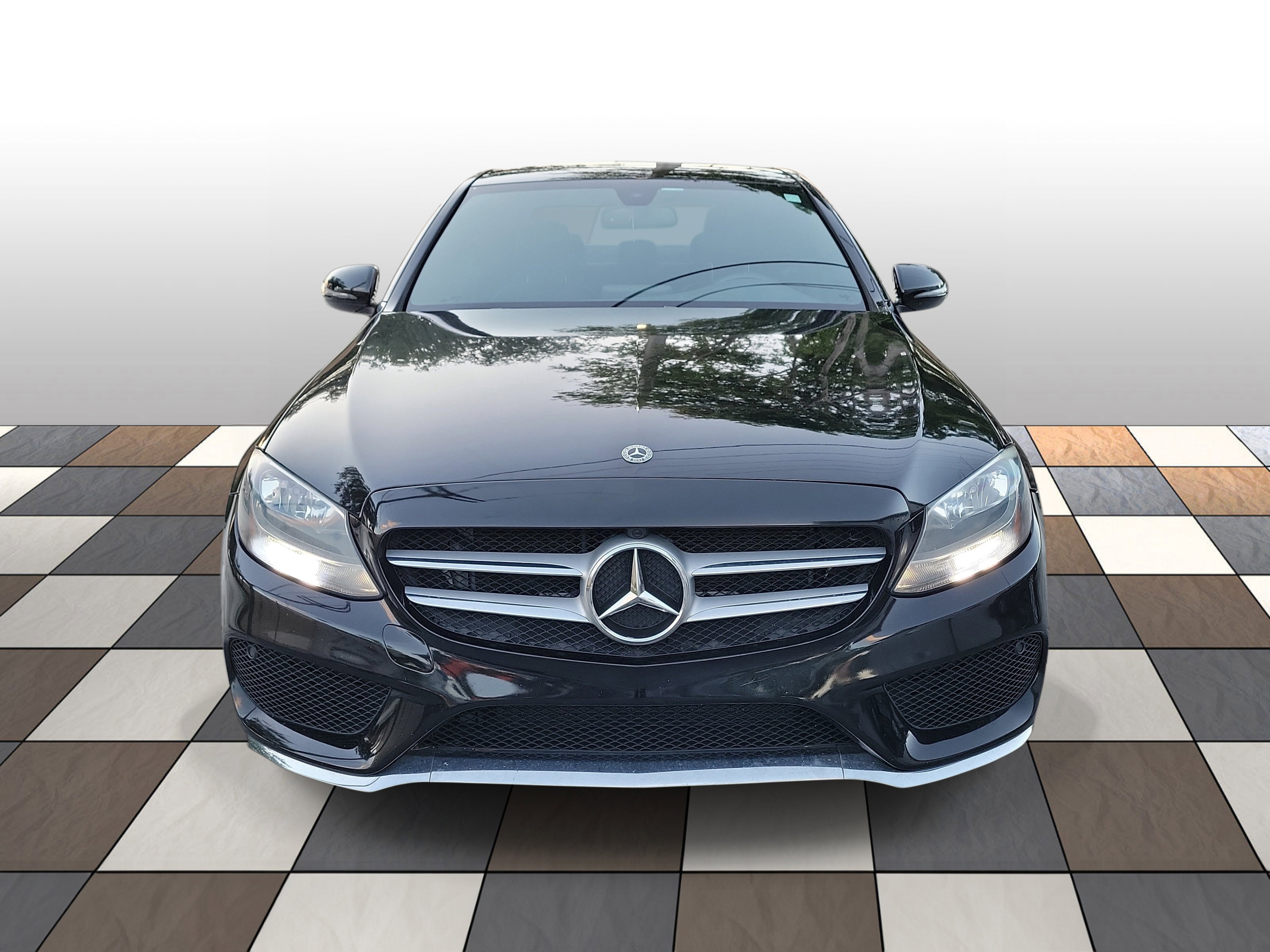 Used 2018 Mercedes-Benz C 300 Sedan image 3