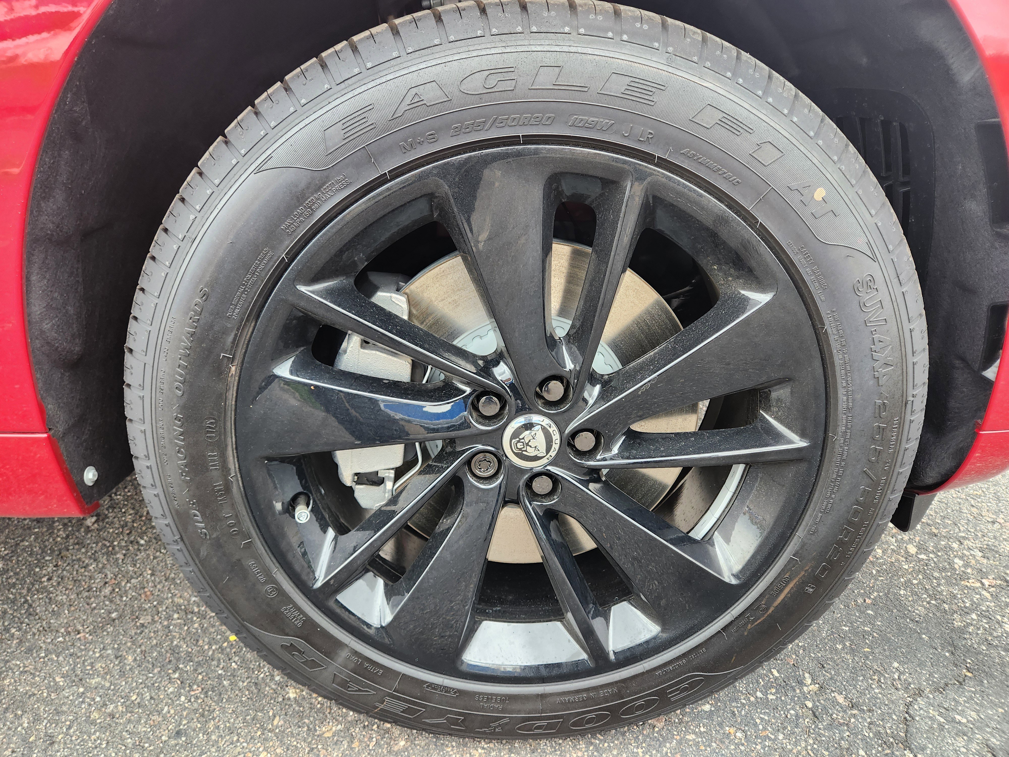 New 2026 Jaguar F-PACE R-Dynamic S image 23