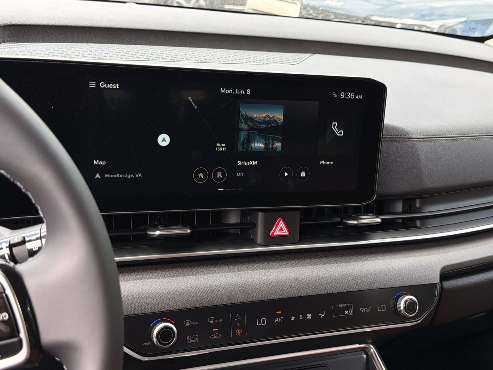 New 2026 Kia Carnival EX FWD image 21