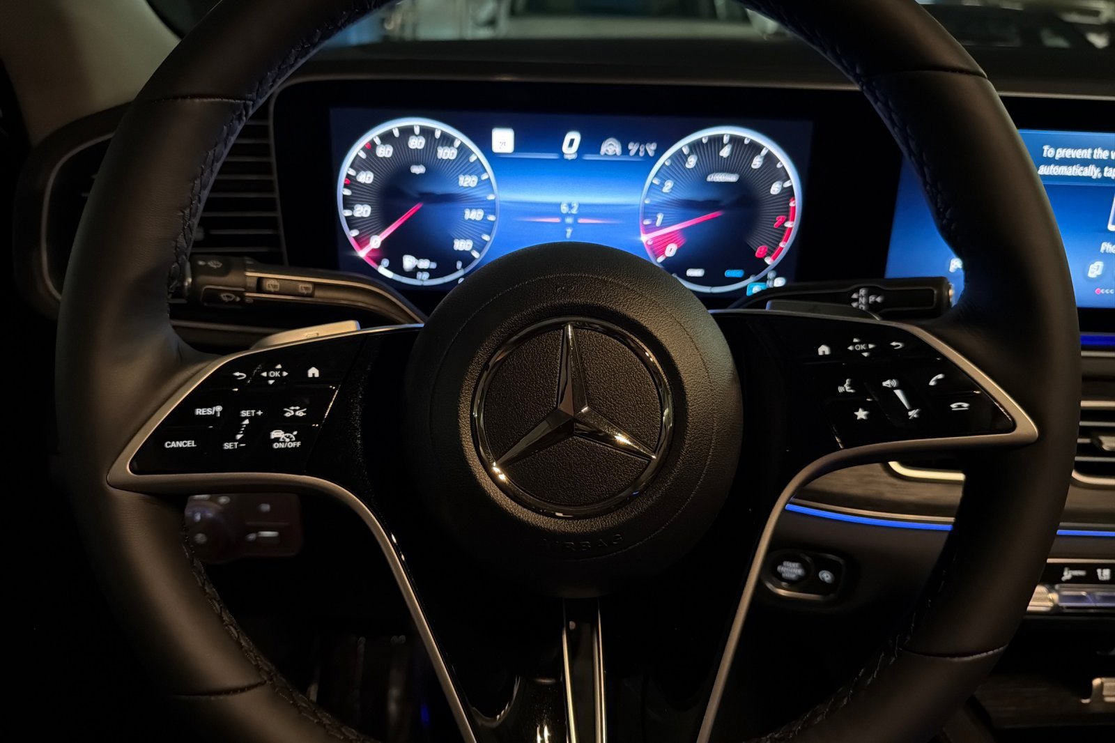 New 2026 Mercedes-Benz GLE 350 4MATIC image 23