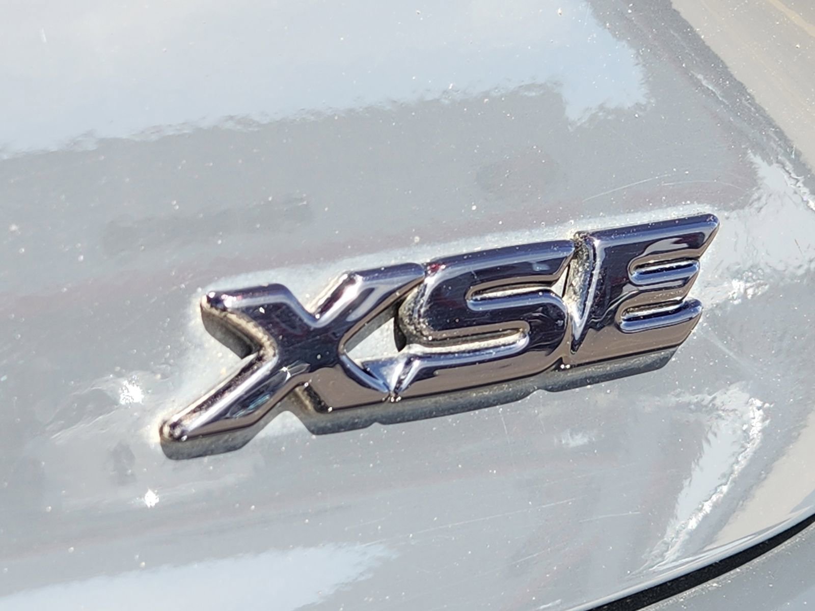 Used 2025 Toyota Camry XSE w/ Premium Package image 12