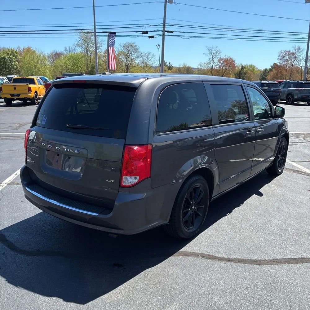 Used 2020 Dodge Grand Caravan GT FWD image 8