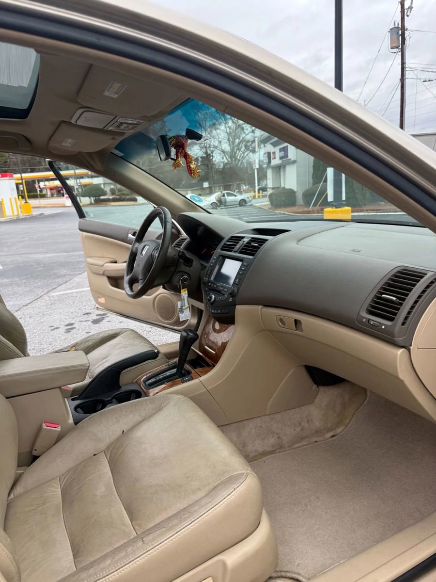 Used 2005 Honda Accord EX-L image 19