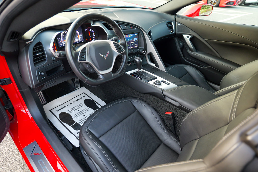 Used 2016 Chevrolet Corvette Stingray Coupe RWD image 22