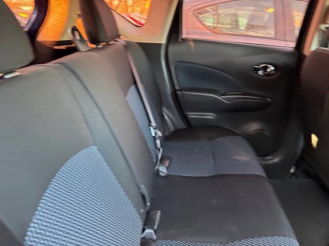 Used 2017 Nissan Versa Note SV image 24