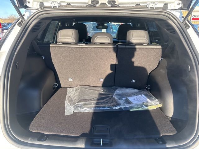 New 2026 Jeep Compass Latitude AWD/4WD image 15