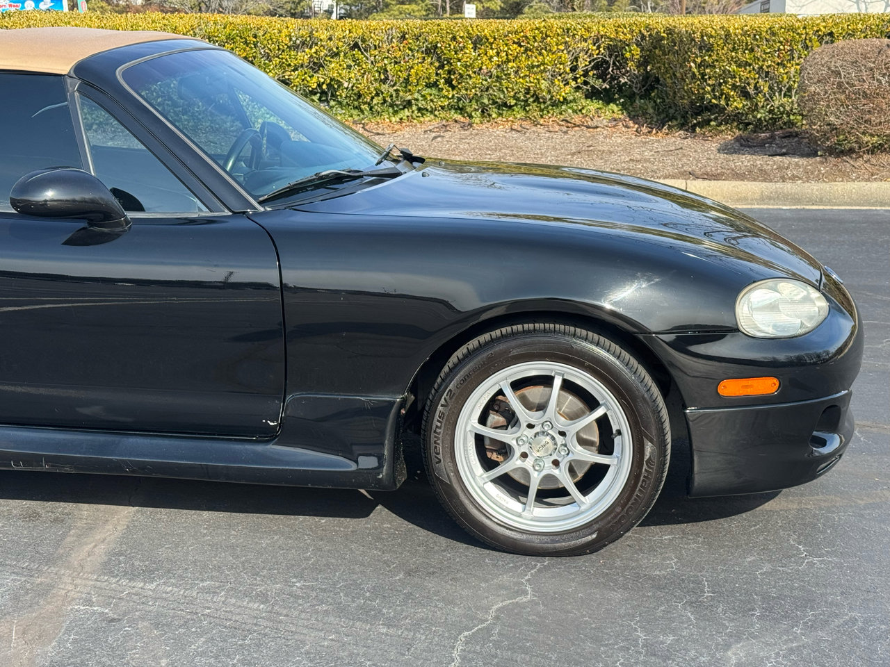 Used 2002 MAZDA MX-5 Miata image 8