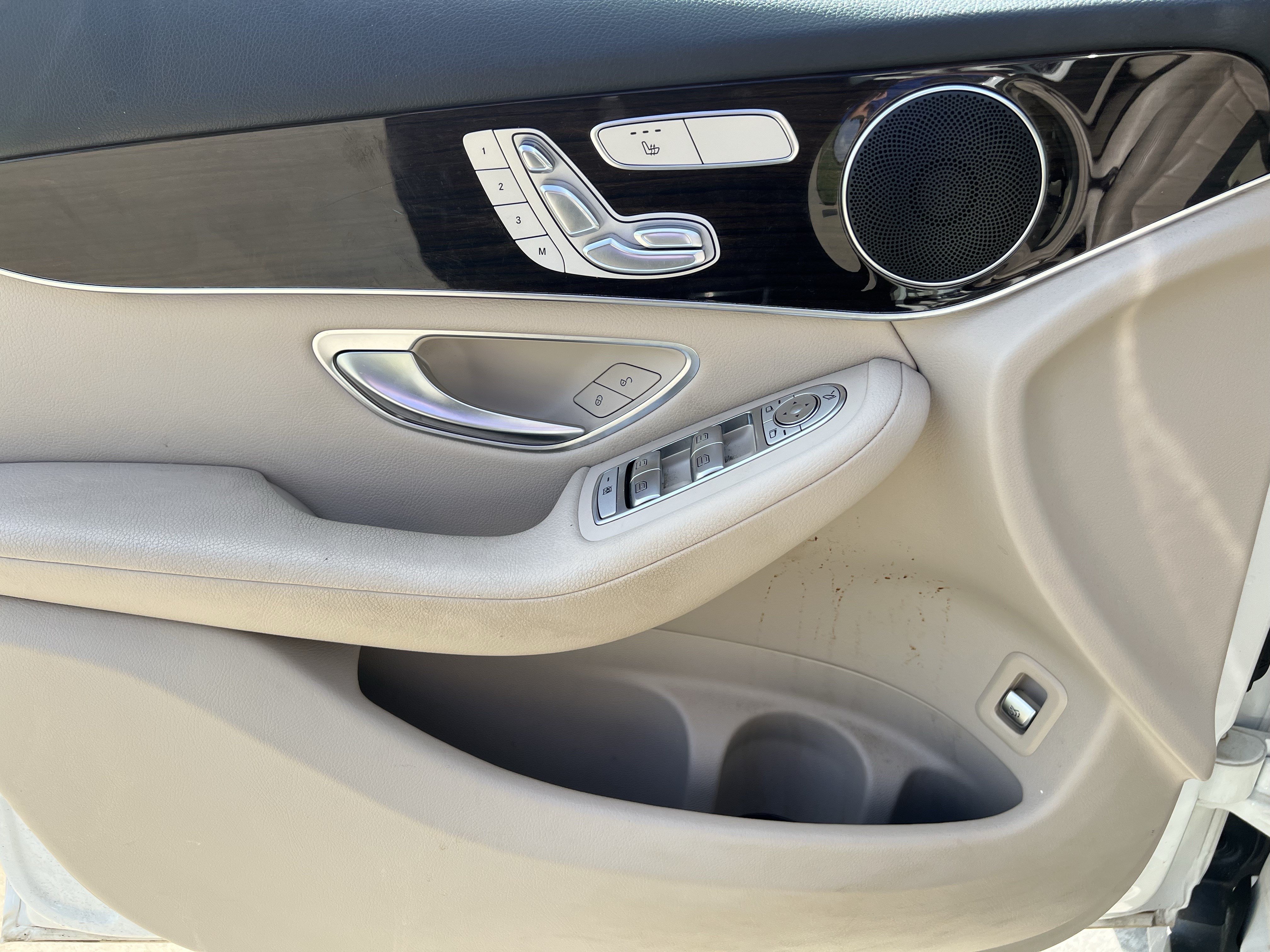 Certified 2022 Mercedes-Benz GLC 300 image 14