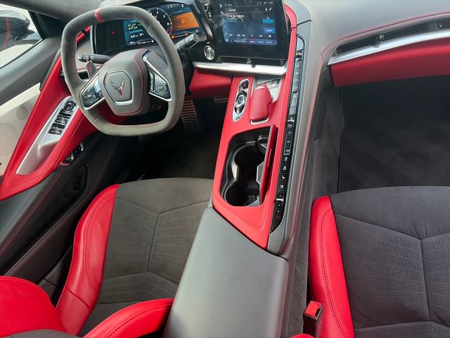 Used 2024 Chevrolet Corvette Stingray Premium Conv w/ Battery Protection Package RWD image 12