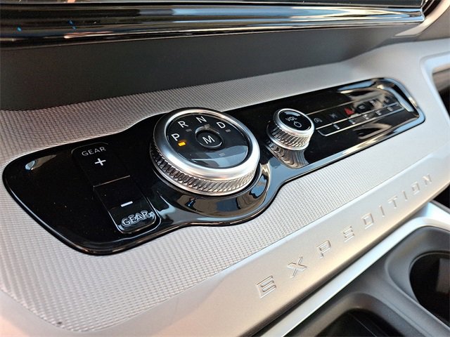 New 2025 Ford Expedition Max Active image 7