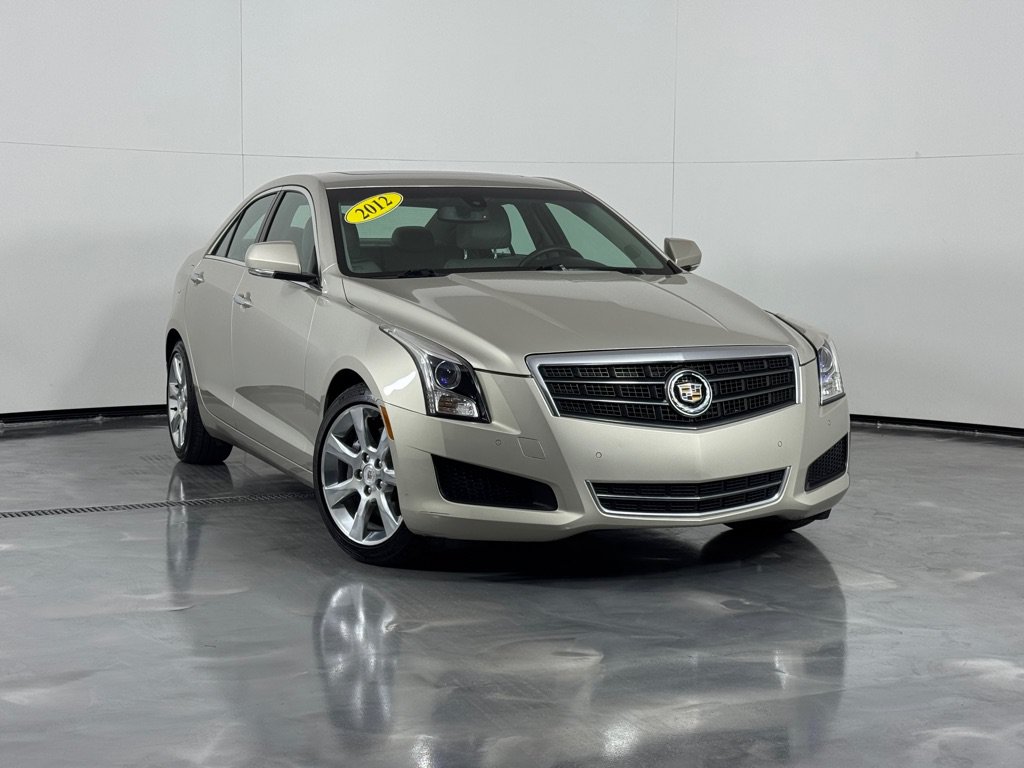 Used 2013 Cadillac ATS Luxury RWD image 2