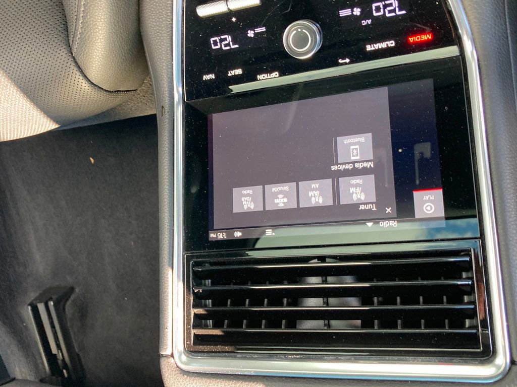 Certified 2023 Porsche Panamera 4 Platinum Edition image 20