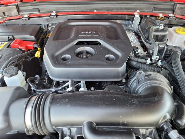 Certified 2025 Jeep Wrangler Unlimited Sahara image 20