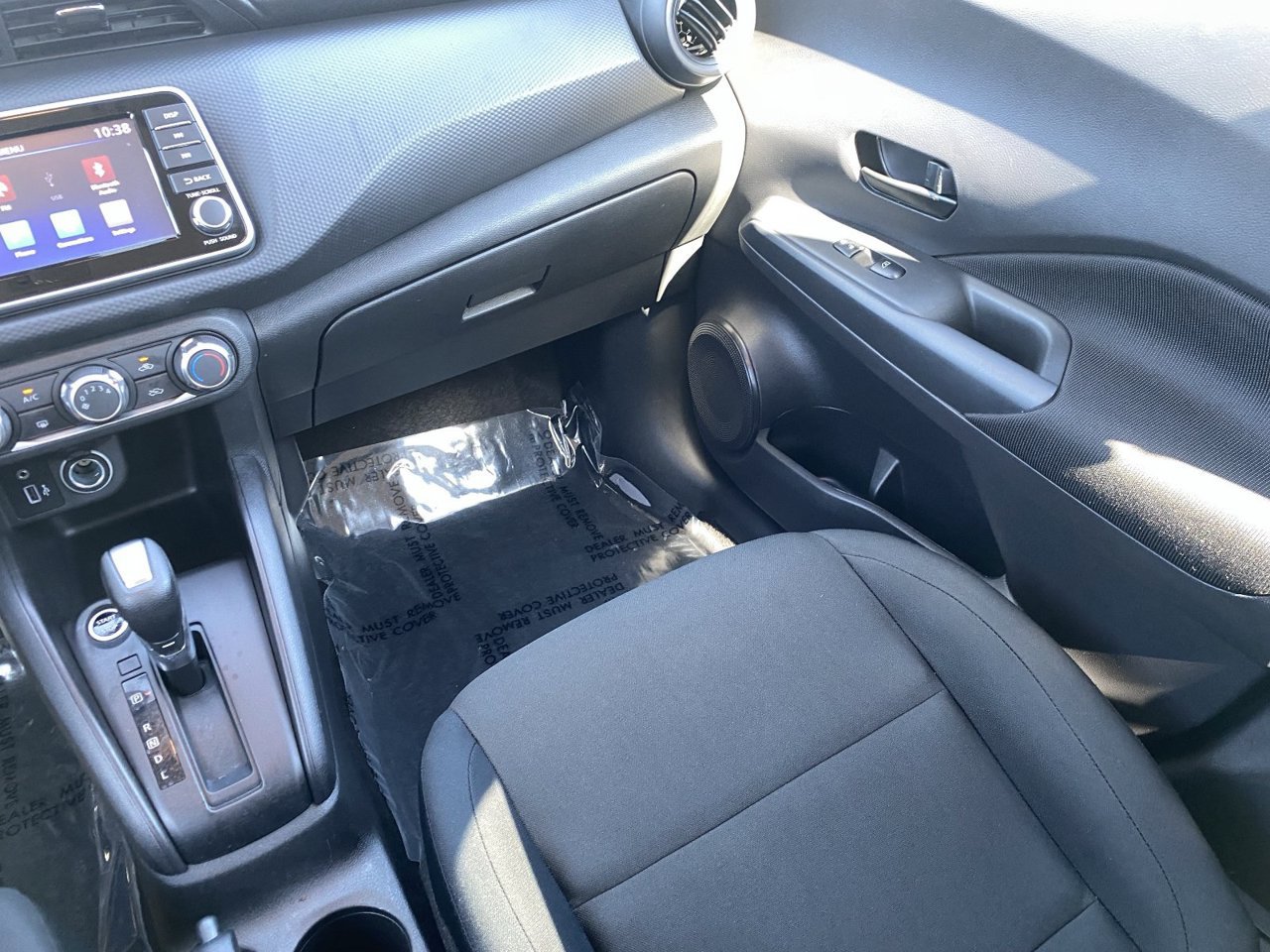 Certified 2025 Nissan Kicks Play S FWD image 18