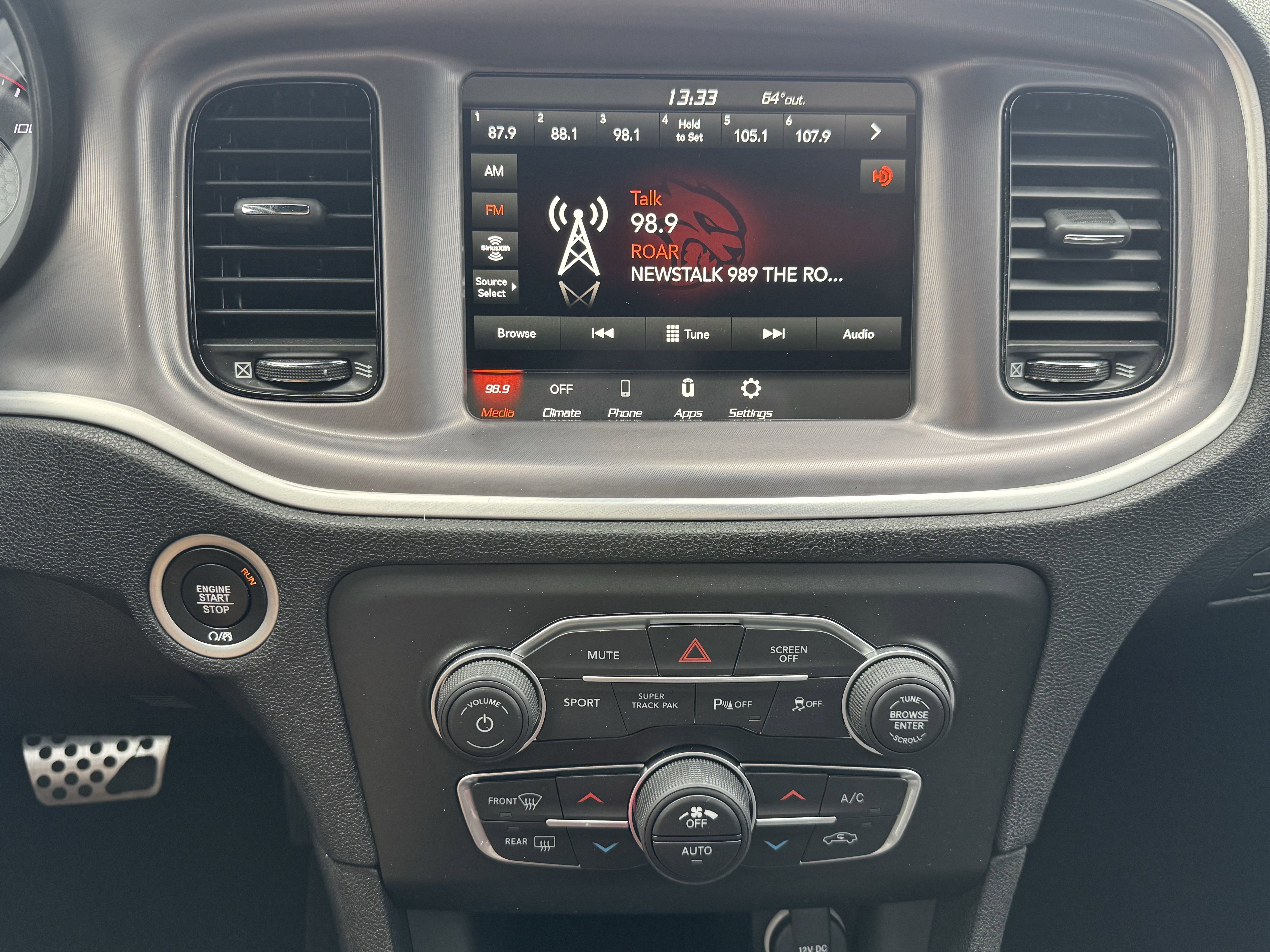 Used 2022 Dodge Charger GT w/ Blacktop Package image 12