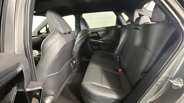 Used 2023 Subaru Solterra AWD image 26