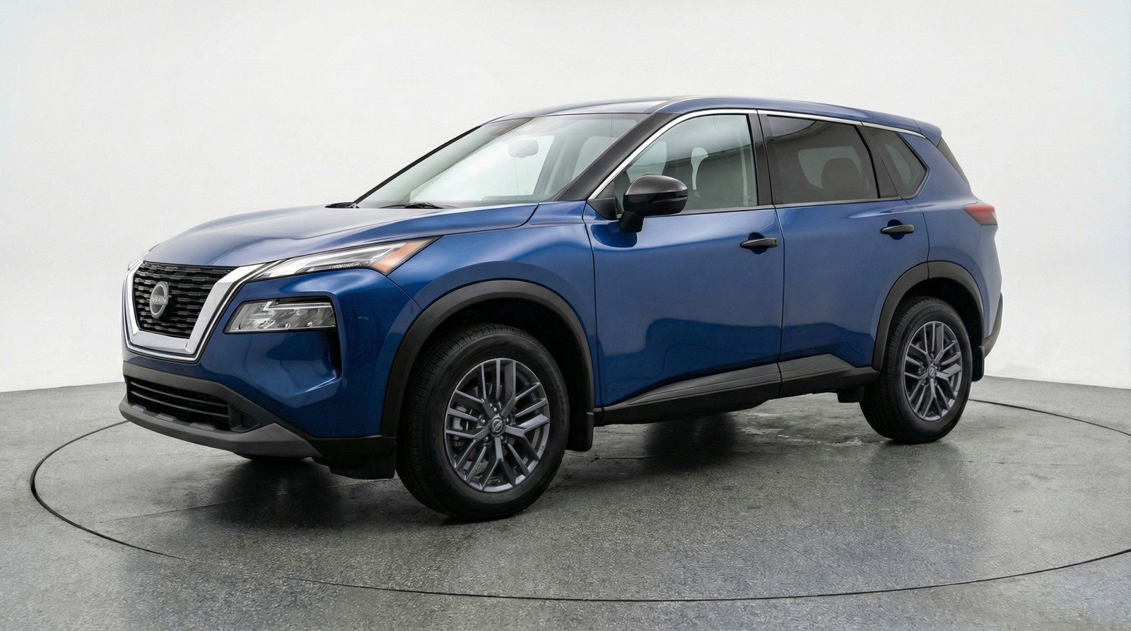 Used 2023 Nissan Rogue S FWD image 3