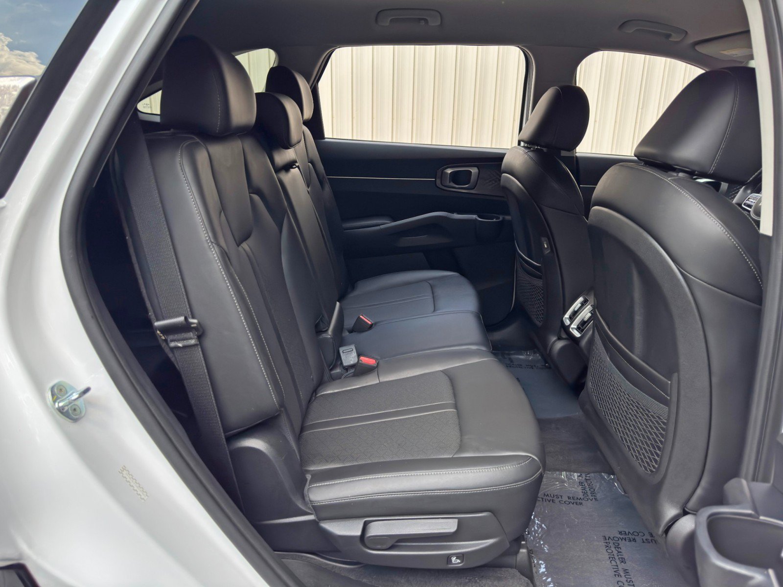 Used 2022 Kia Sorento S FWD image 37