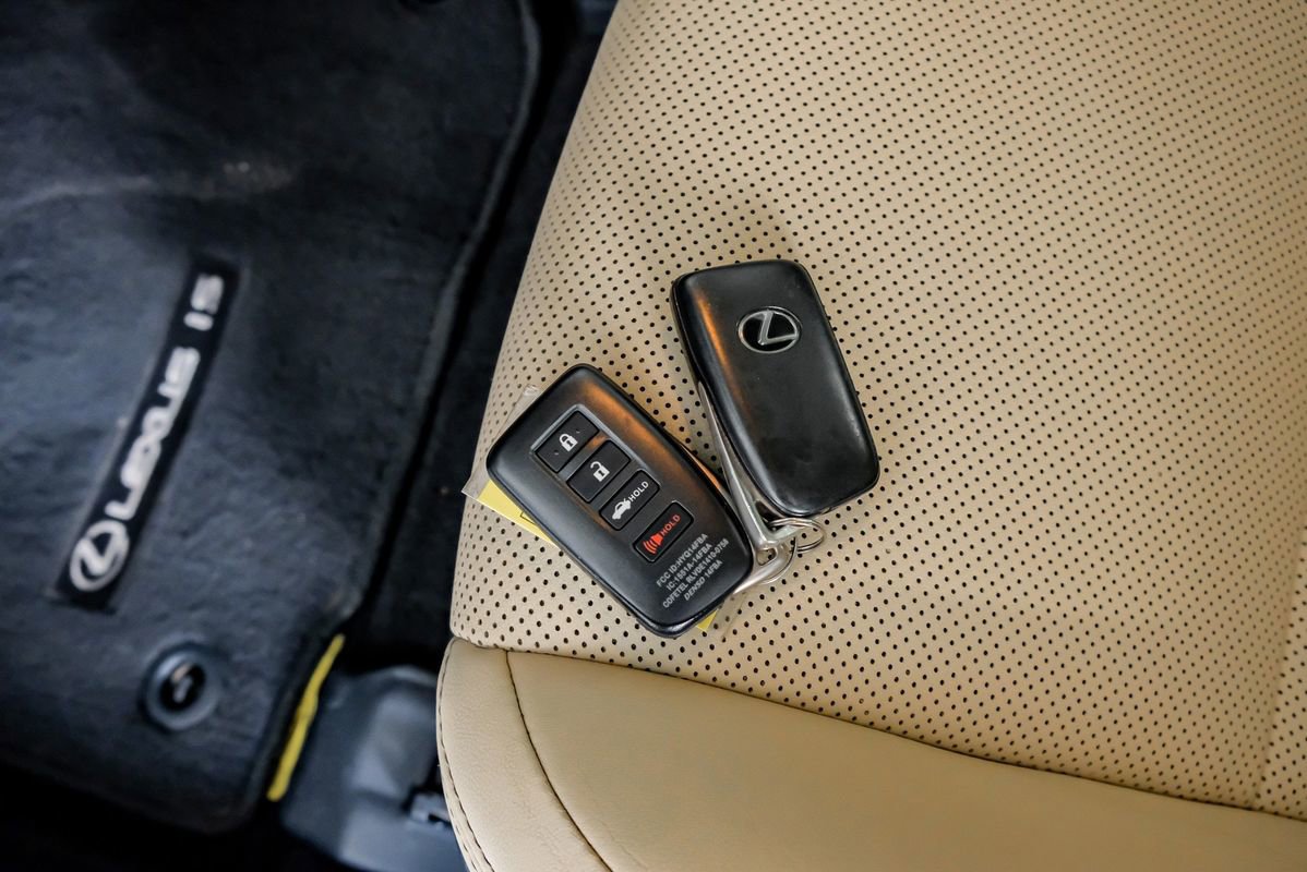 Used 2016 Lexus IS 200t RWD image 63