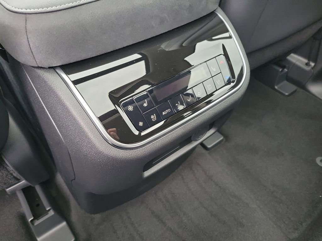 New 2026 INFINITI QX80 Luxe AWD/4WD image 7