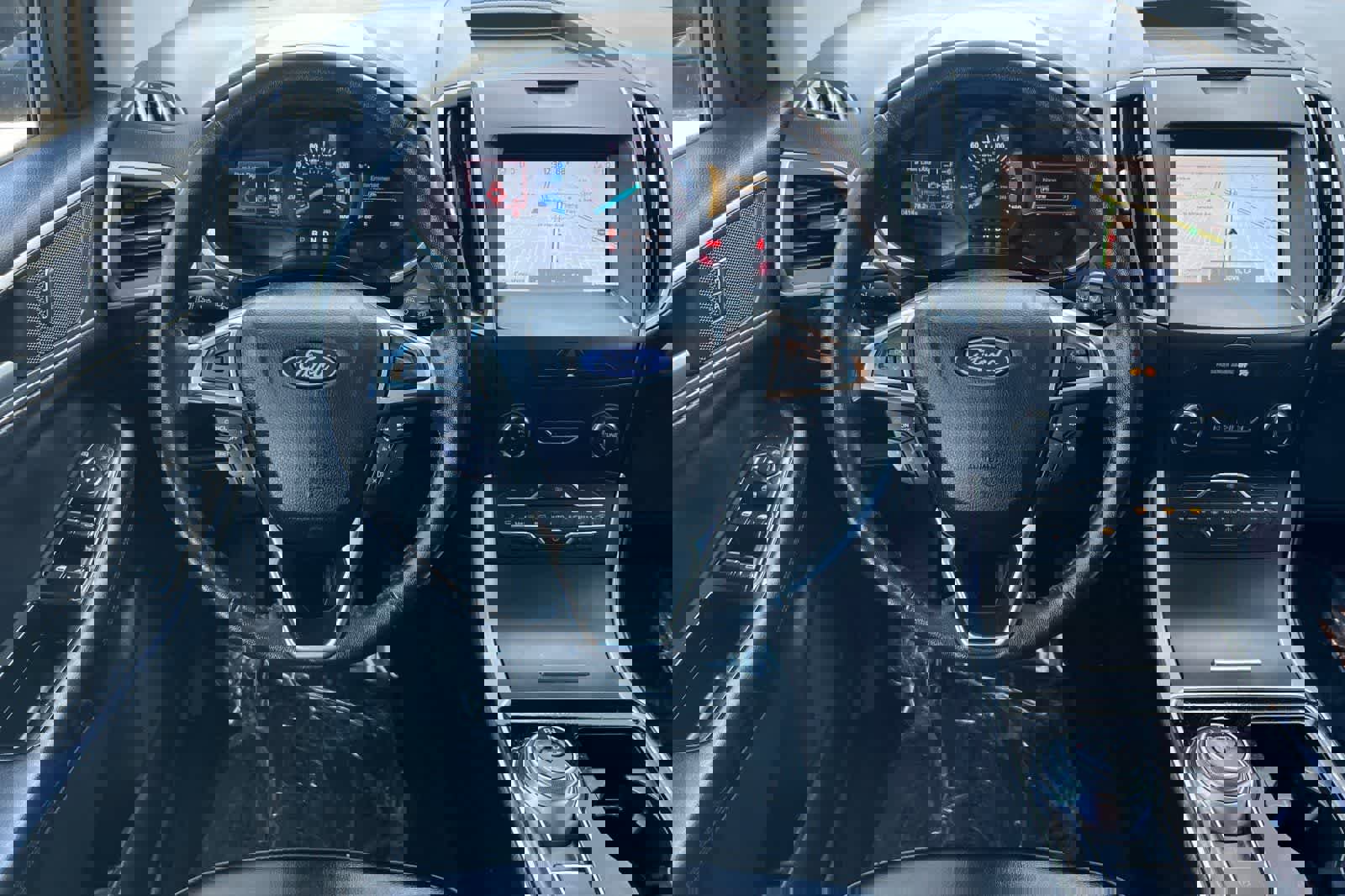 Used 2020 Ford Edge SEL w/ Convenience Package image 16