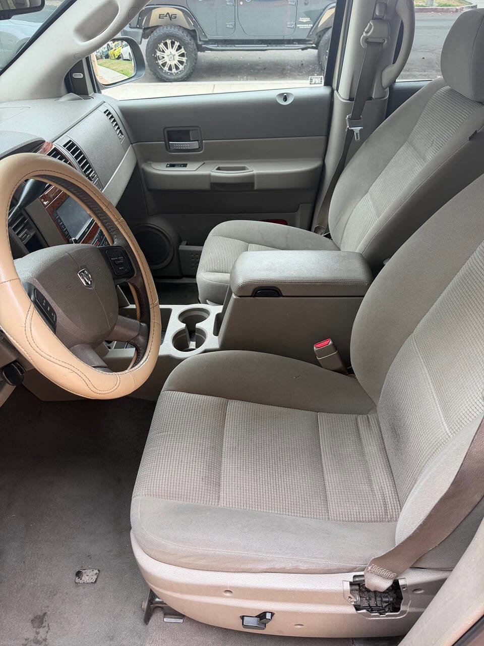 Used 2009 Dodge Durango SLT w/ Technology Group II image 10