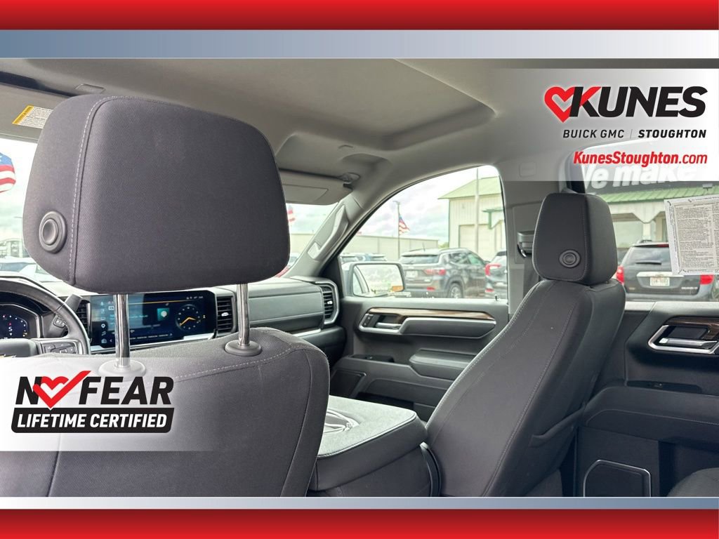 Used 2025 Chevrolet Silverado 1500 LT w/ Work Truck Package AWD/4WD image 39