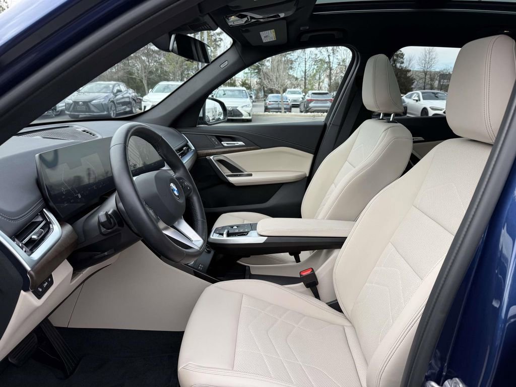 Used 2023 BMW X1 xDrive28i w/ Convenience Package image 13