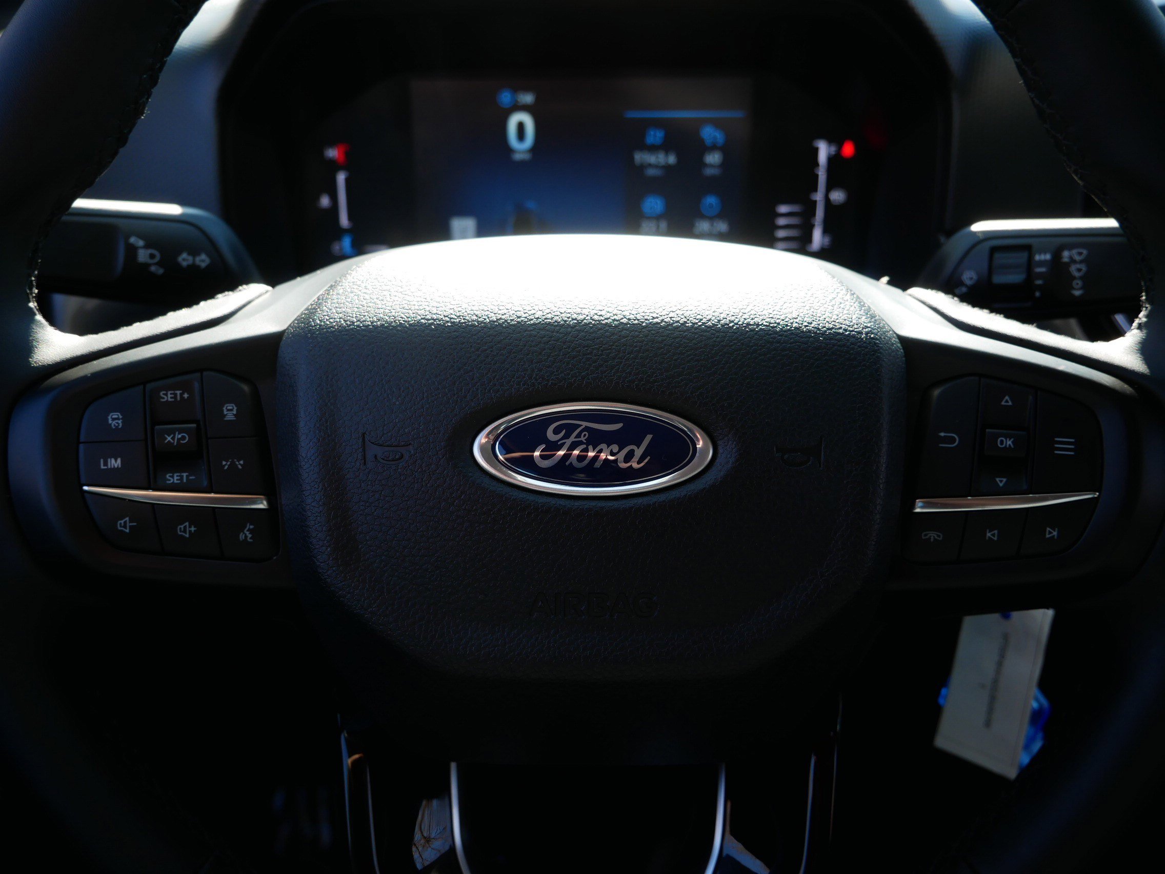 Used 2025 Ford Ranger XLT w/ Technology Package image 25